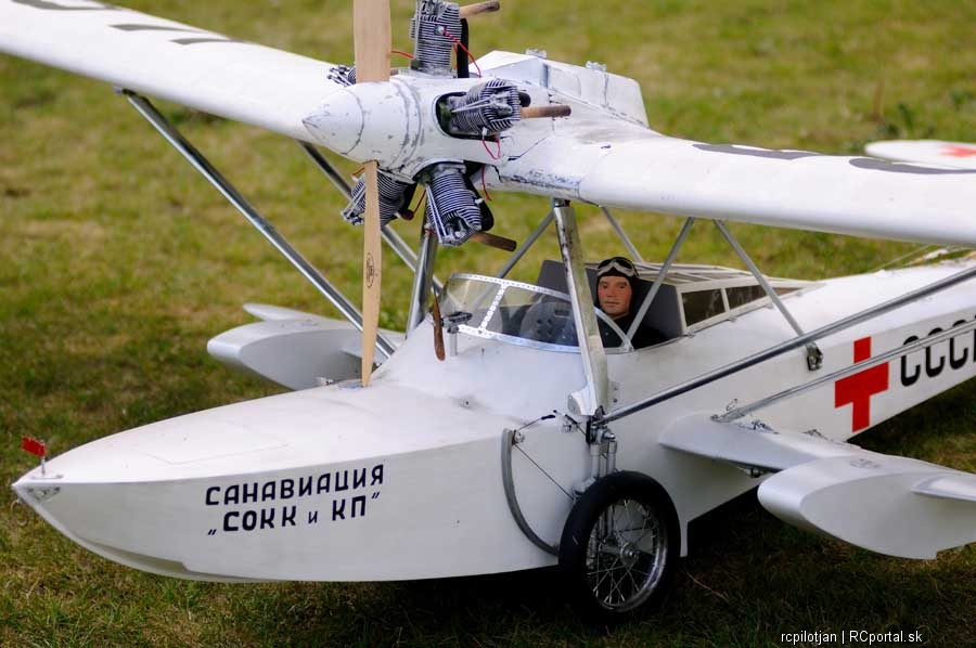 Ш 2 фото. Самолёт-амфибия ш-2. Ш-2 гидросамолёт. Ш-2 гидросамолёт в кабине. Летающая лодка ш-2.